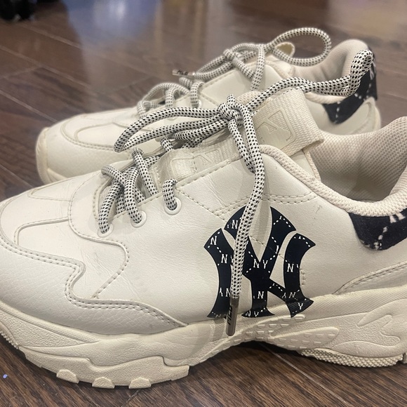 MLB Korean Shoes - Picture 3 of 3